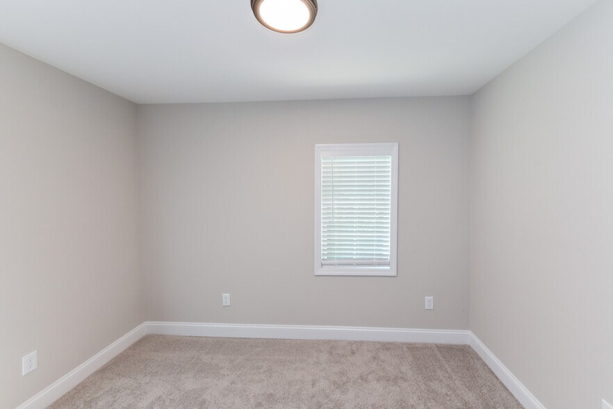 Building Photo - 758 Tigler Ct