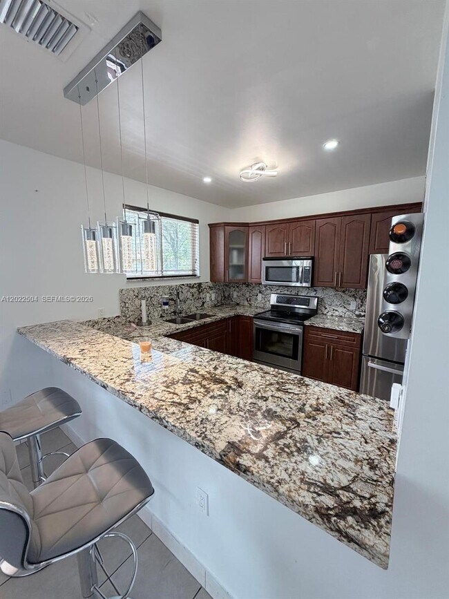 Building Photo - 1670 NW 73rd St