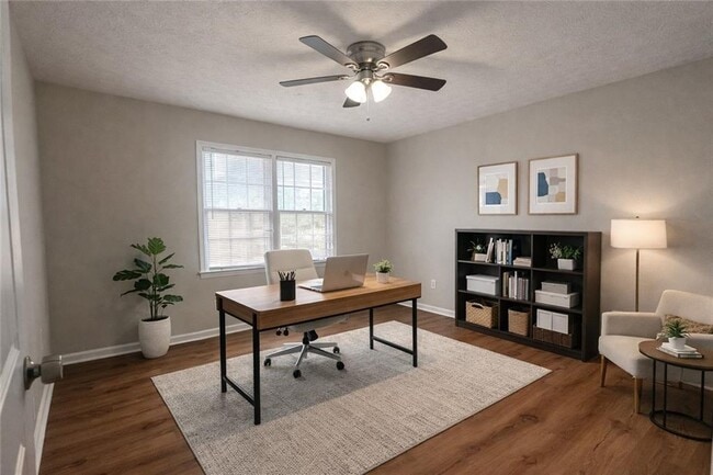 Building Photo - 1802 Driftwood Pl