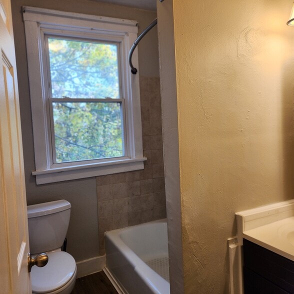 Bathroom - 436 Division Ave