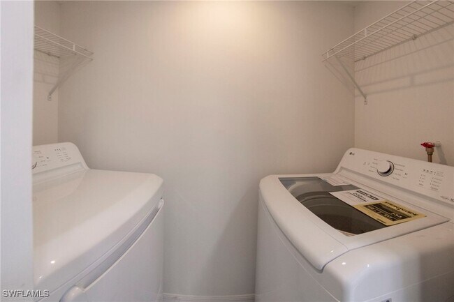 Building Photo - 17455 Overhill Dr