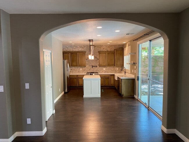 Building Photo - Pool!!! Spa!!! Summerlin!!! Gated!!! Park!! Mature lush landscape in back yard!! Synthetic Grass!...