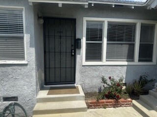 Primary Photo - 2576 N Buena Vista St