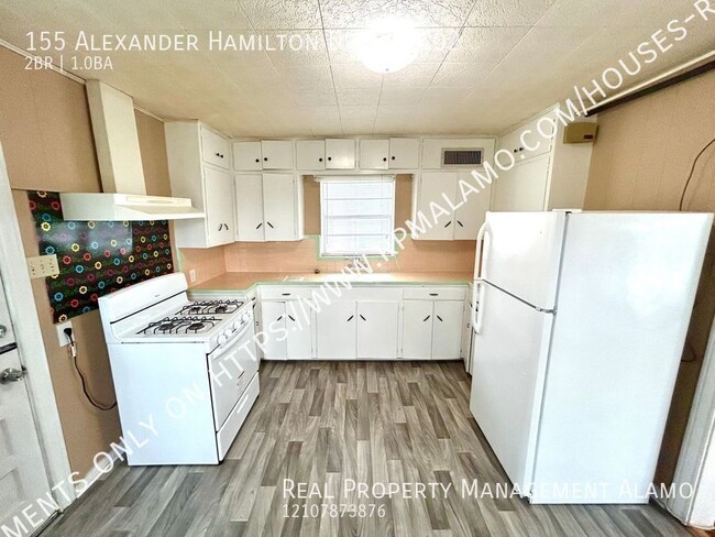 Building Photo - 157 Alexander Hamilton Dr