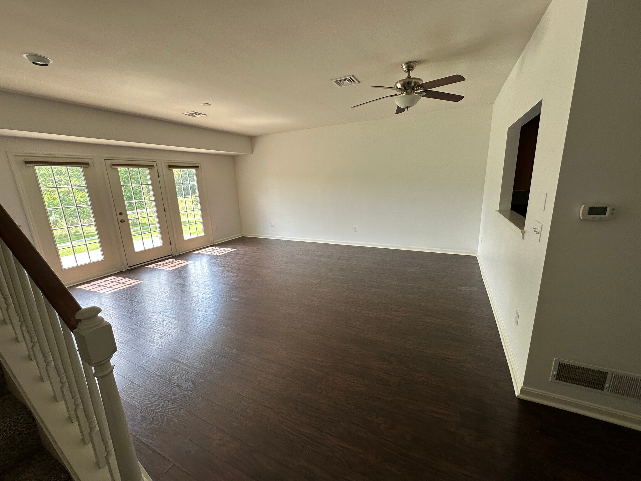 Building Photo - 2056 Deer Run Dr
