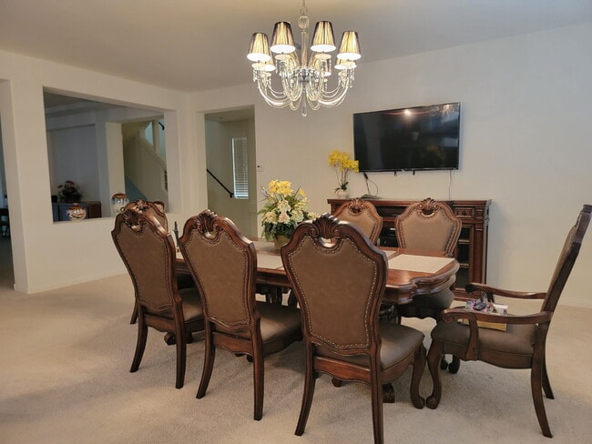 Building Photo - 4 bedroom home with a fully self  contained casita with a 3 car garage