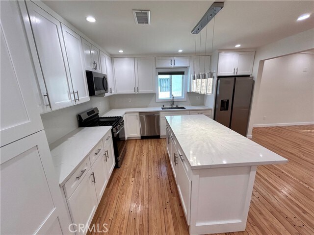 Building Photo - 8541 Belmar Ave