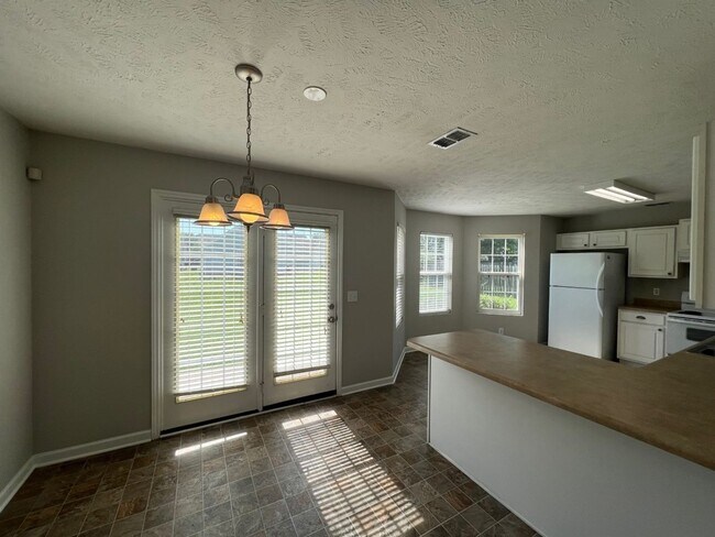 Building Photo - 1836 Antebellum Dr