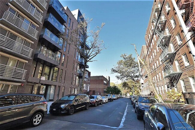 Building Photo - 41-26 44th St