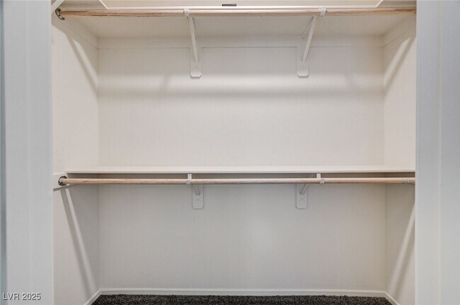 Building Photo - 7379 Raimee Brk St