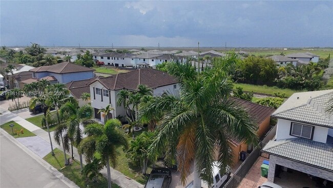 Building Photo - 15826 SW 138th Terrace