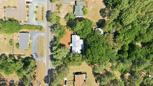 Building Photo - 1425 Central Dr