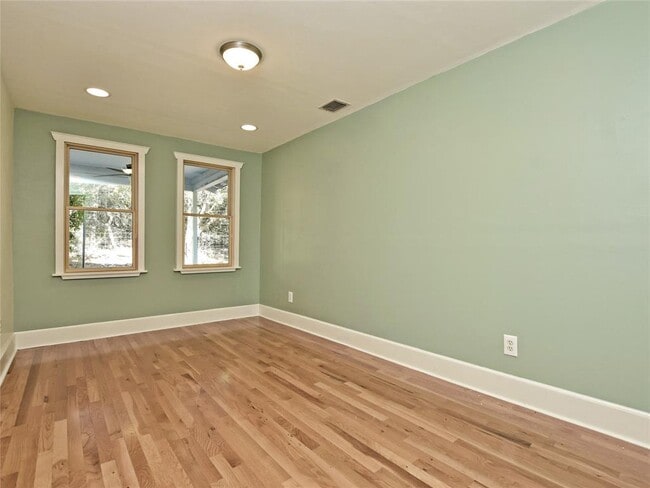 Building Photo - 4503 Weletka Dr