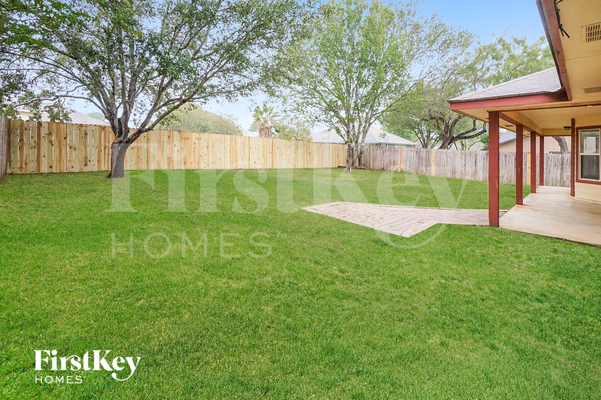 Building Photo - 113 Ocotillo