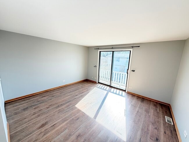 Building Photo - 1306 Forestdale Ct