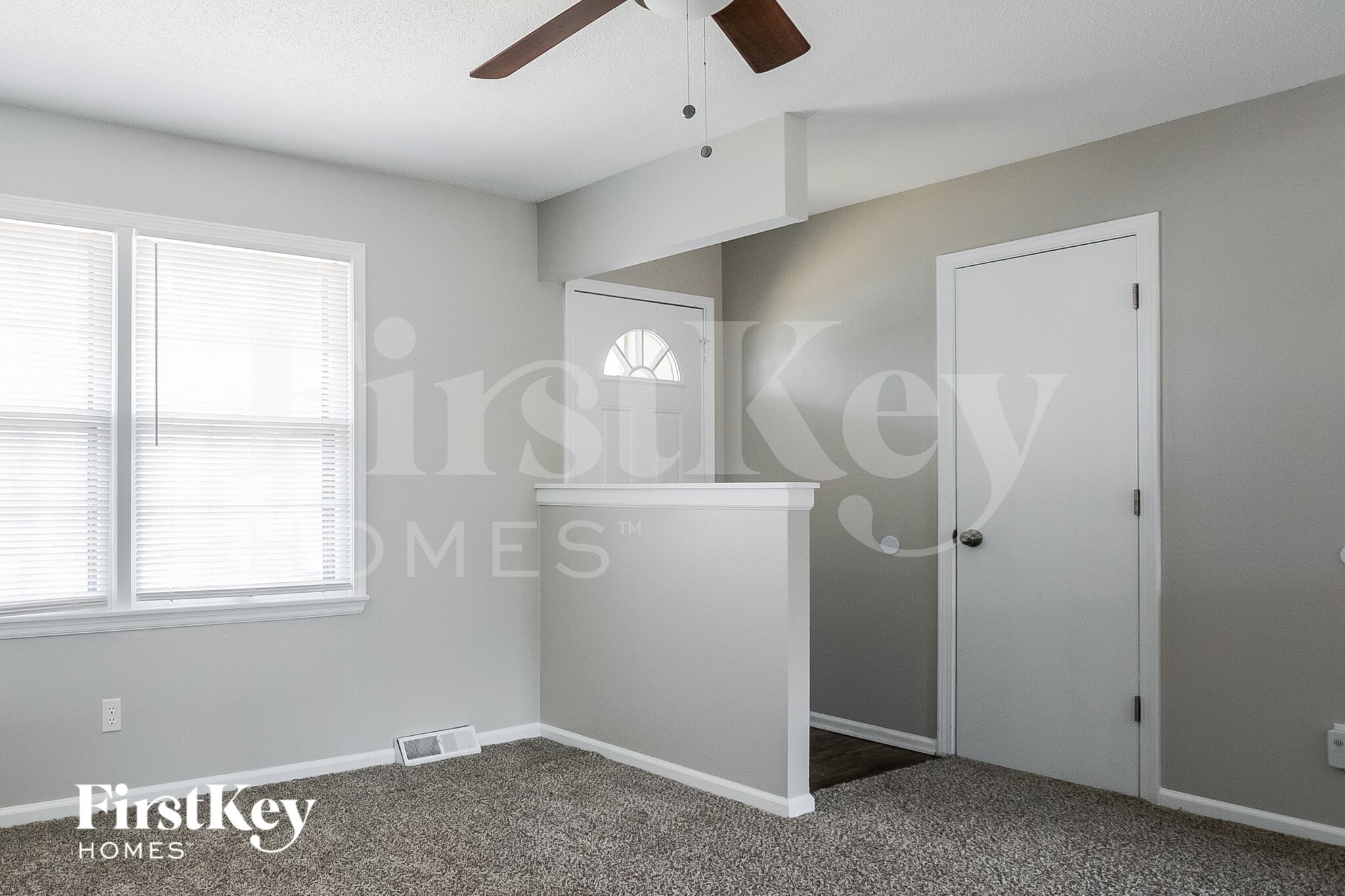 Building Photo - 706 SW Merritt St