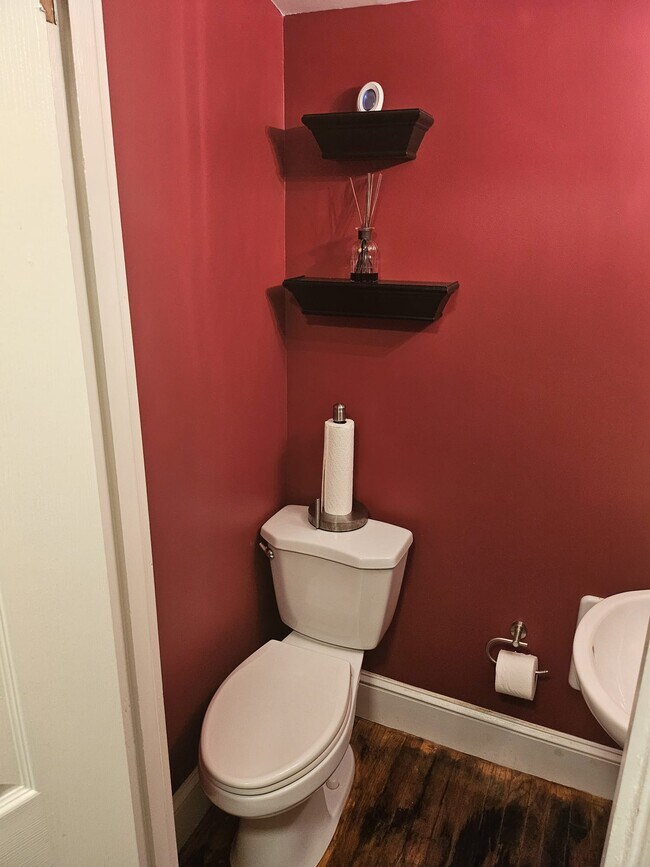 HALF BATH - 15 Overland Ave