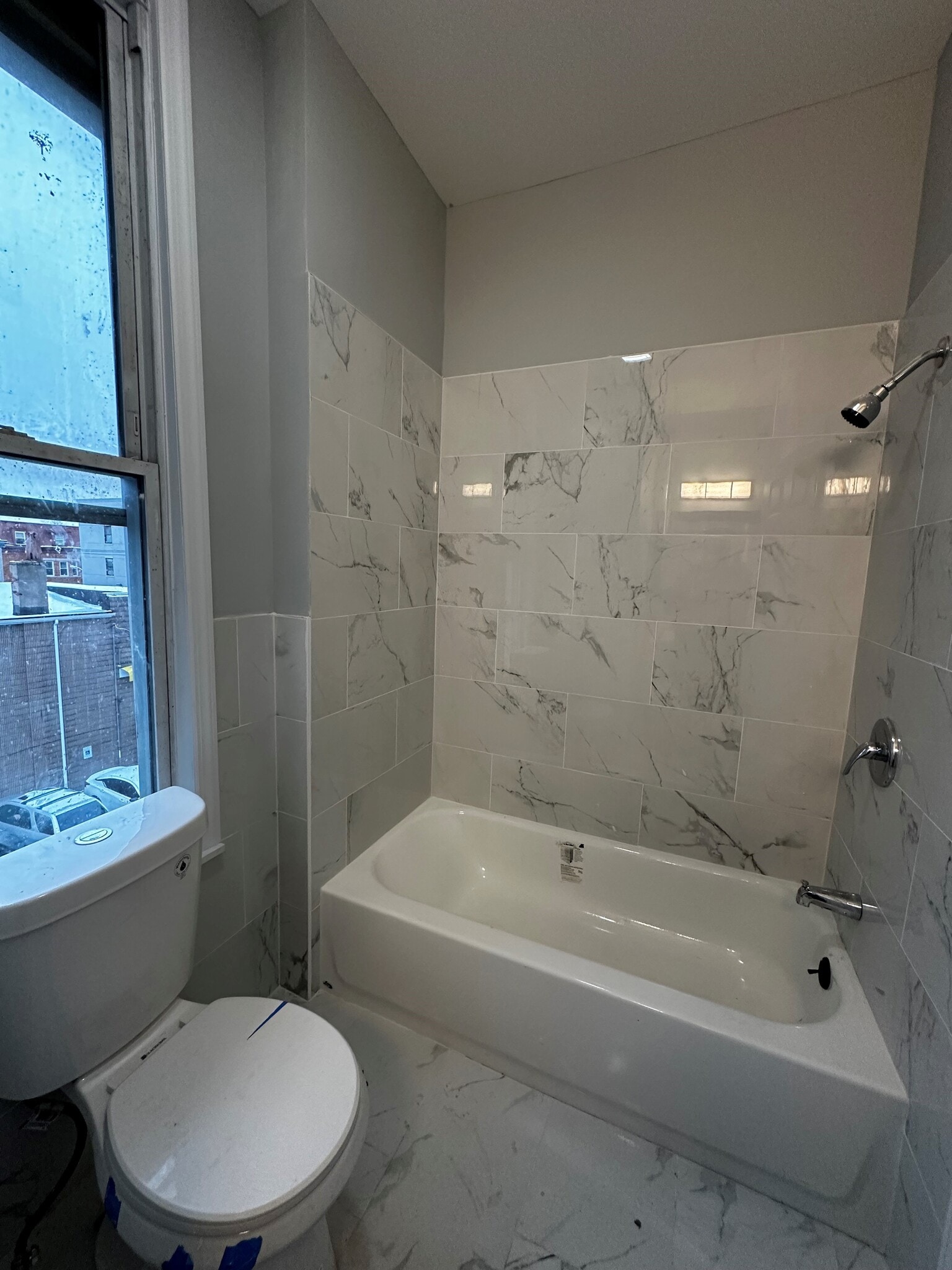 Building Photo - 90 Park Ave