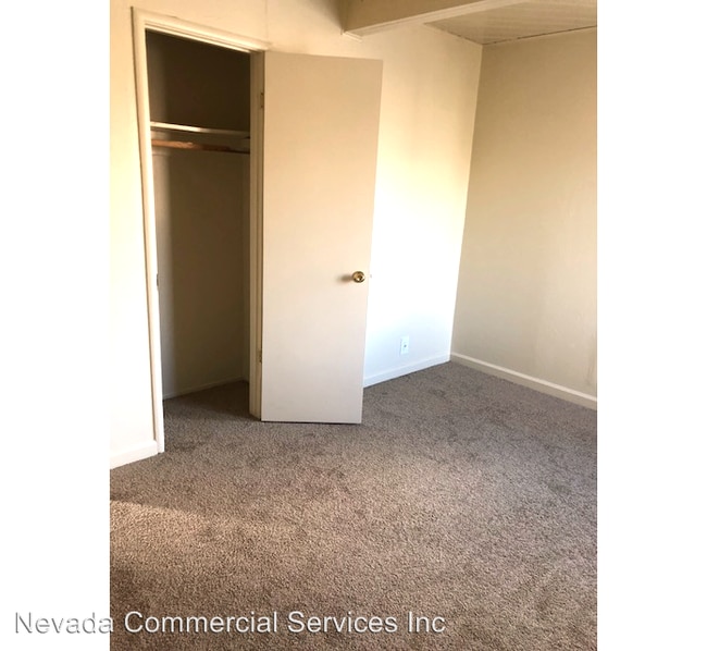 Building Photo - 610 Denslowe Dr