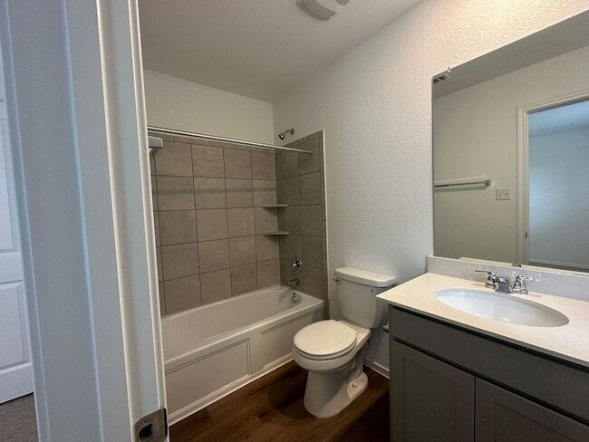Building Photo - 1544 Marley