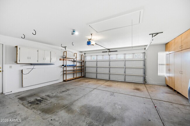Building Photo - 7239 W Morrow Dr