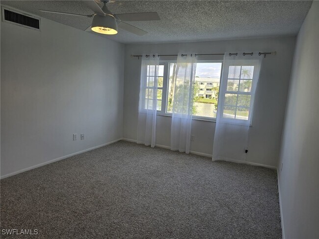 Building Photo - 13511 Stratford Pl Cir