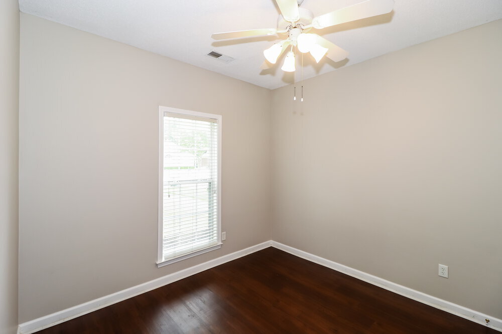 Building Photo - 8249 White Wing Ln