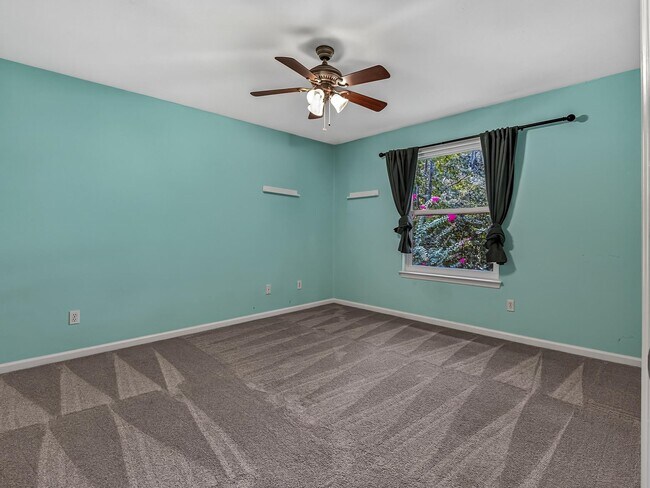 Building Photo - 6326 Glasgow Dr