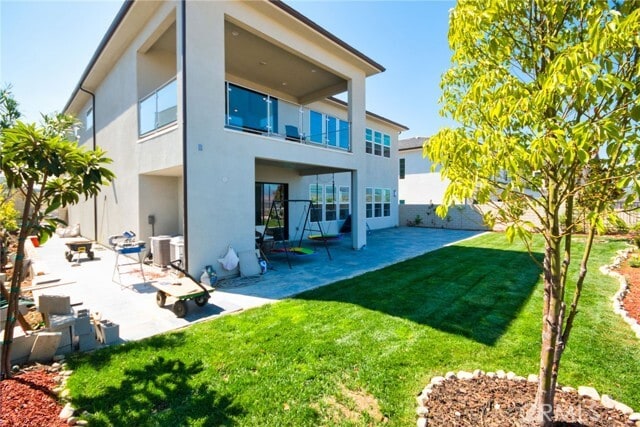 Building Photo - 27594 Juniper Ln