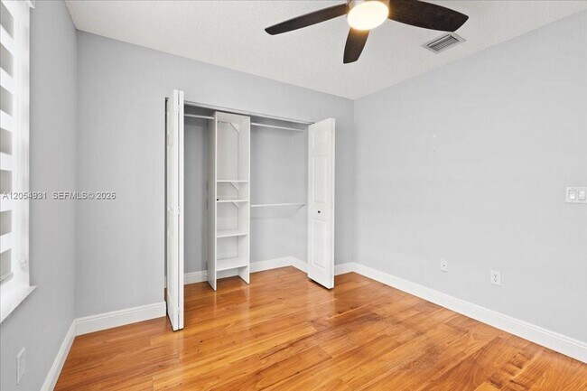 Building Photo - 5014 SW 155th Terrace