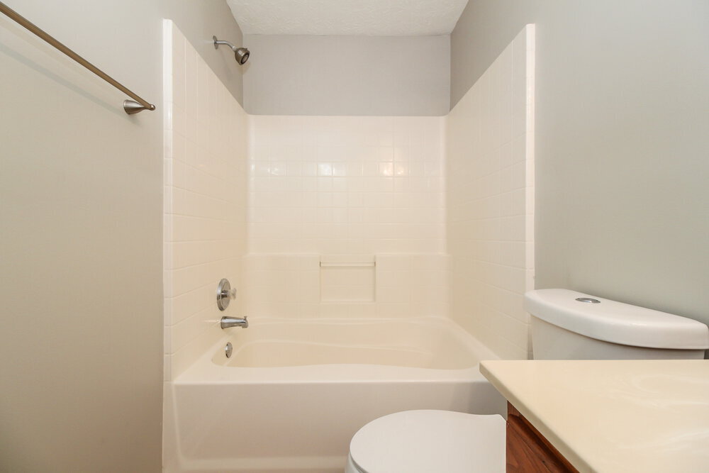 Building Photo - 103 Oak Grove Pl