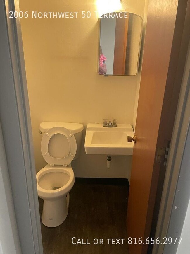 Building Photo - 2006-2014 NW 50 Terrace