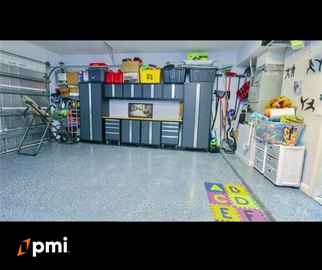 Building Photo - "Spacious 4-Bed, 3-Bath Retreat in Boynton Beach – 2,730 Sq. Ft. of Comfort!"