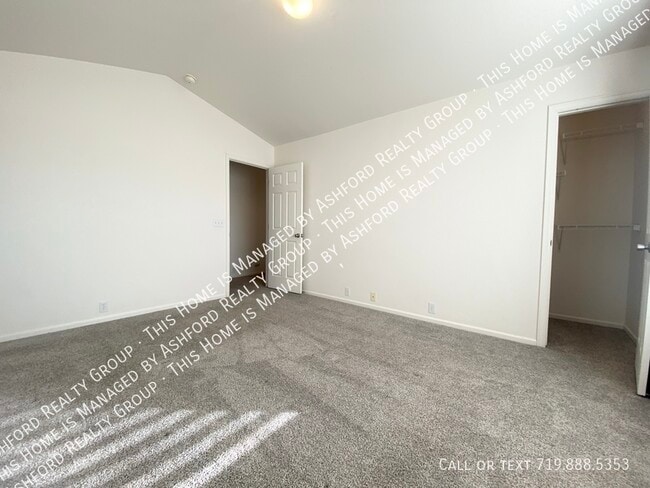 Building Photo - 6530 Fowler Dr