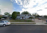 Building Photo - 2617 Vespa Dr