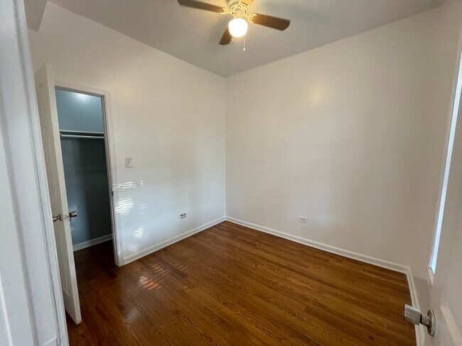 Building Photo - 7528 S Peoria St