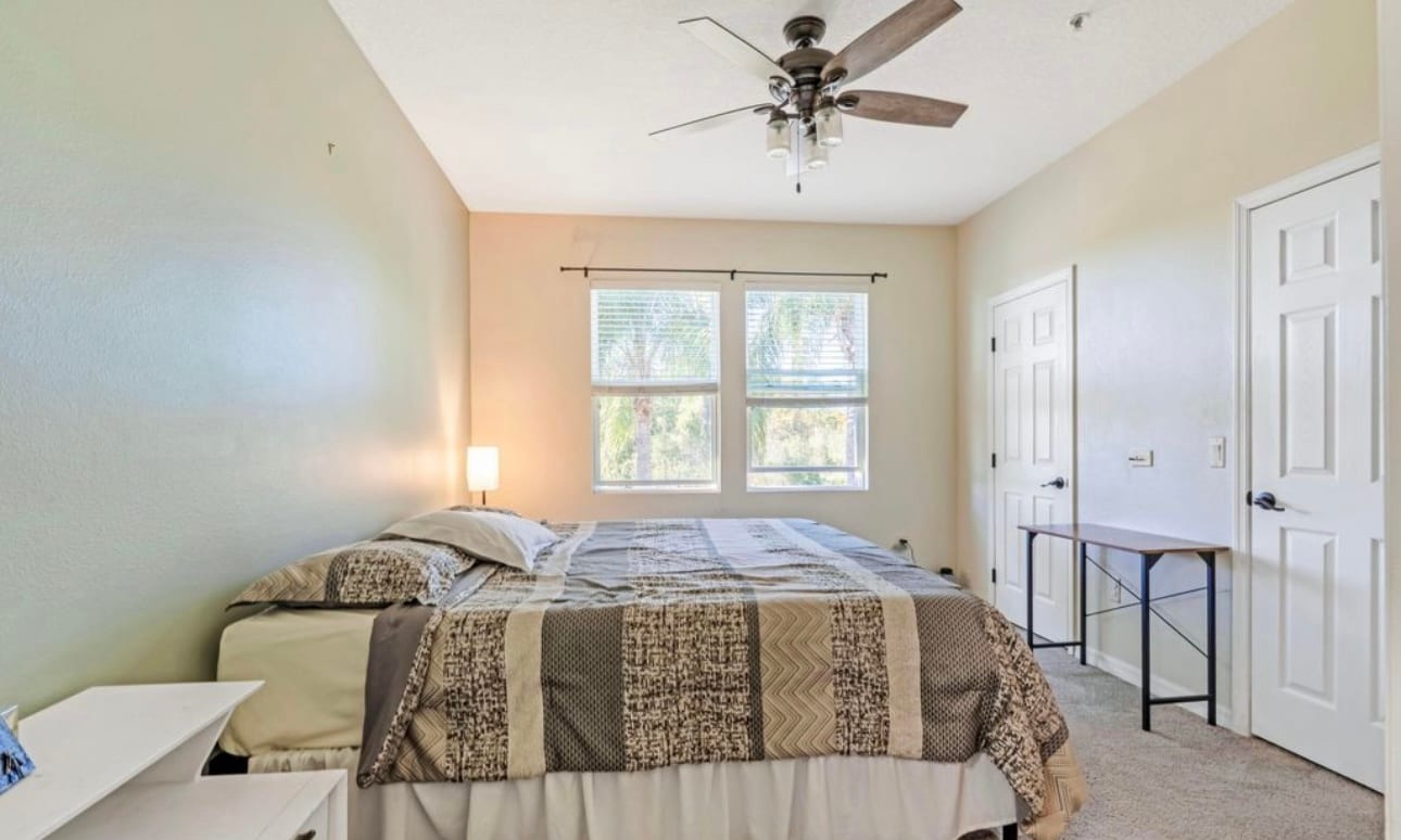 Building Photo - 14210 Desert Haven St