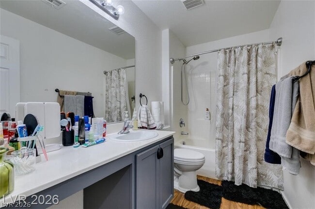 Building Photo - 3816 Hollycroft Dr