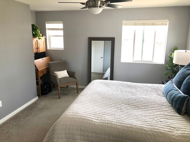 Master Bedroom - 9627 Dunning Cir