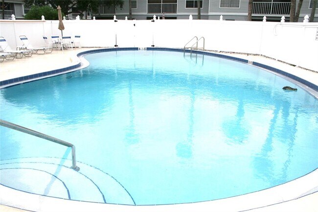 Building Photo - 245 Nautilus Way