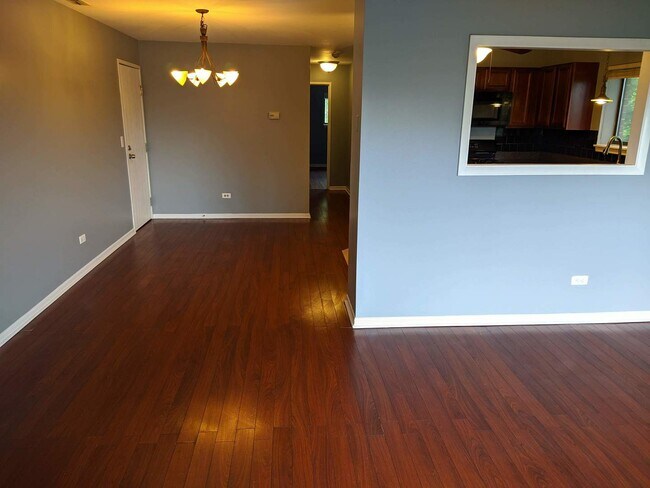 Building Photo - 2260 Abbeywood Dr