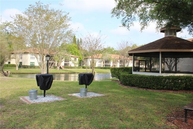 Building Photo - 3345 Crystal Ct E