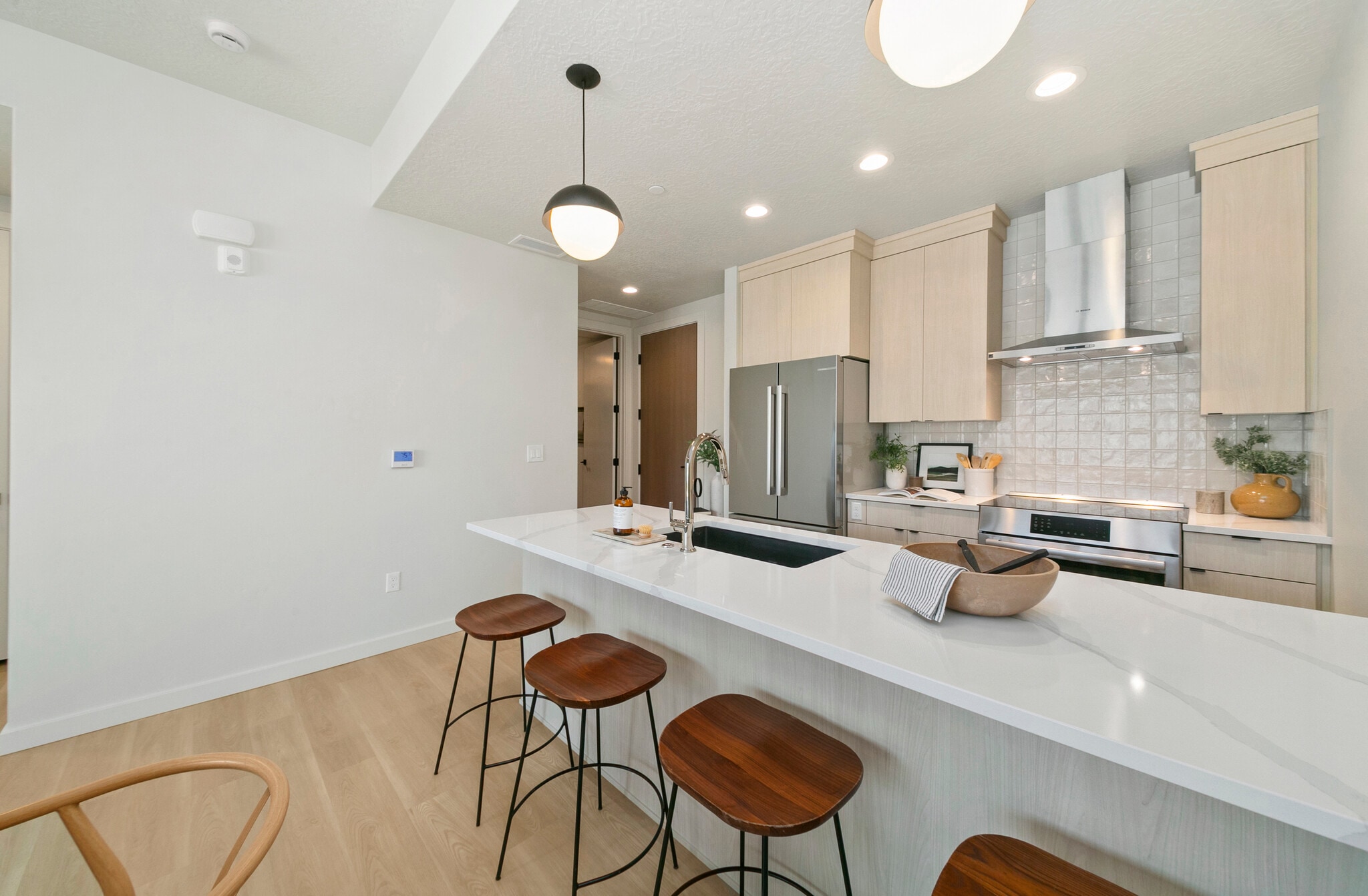 Large Island - 4340 E Haystack St