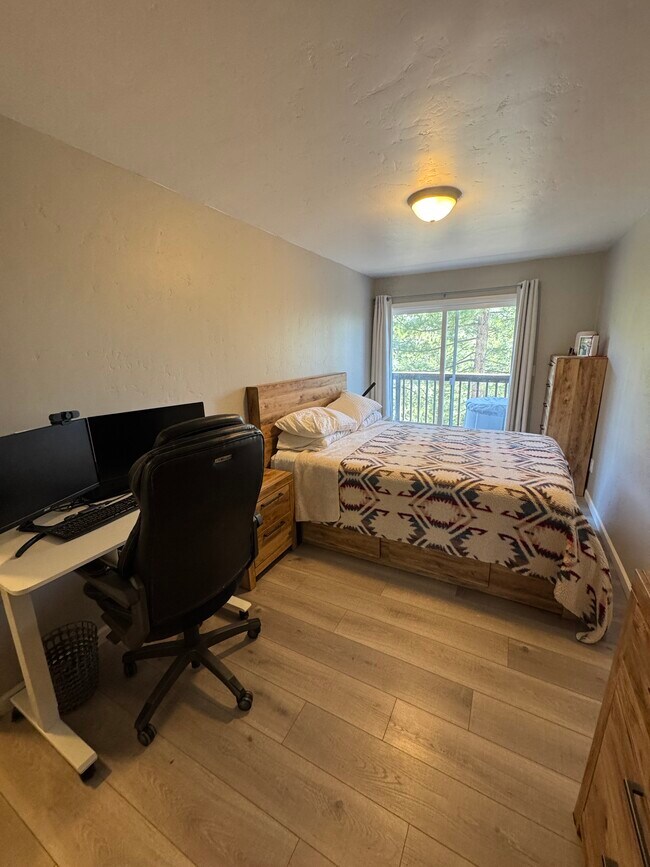 Building Photo - 115 Tramway Dr