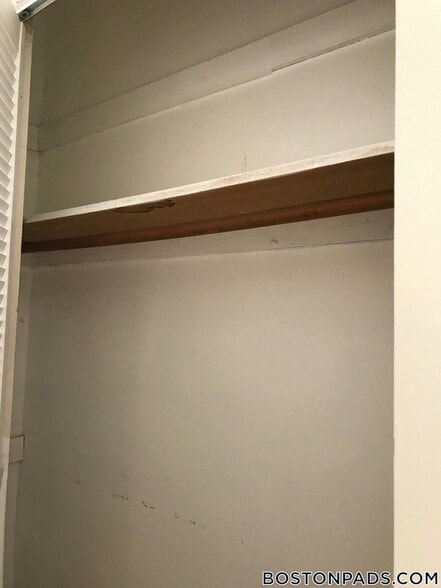 Building Photo - 896 Huntington Ave