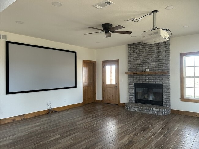 Building Photo - 307 Co Rd 4790