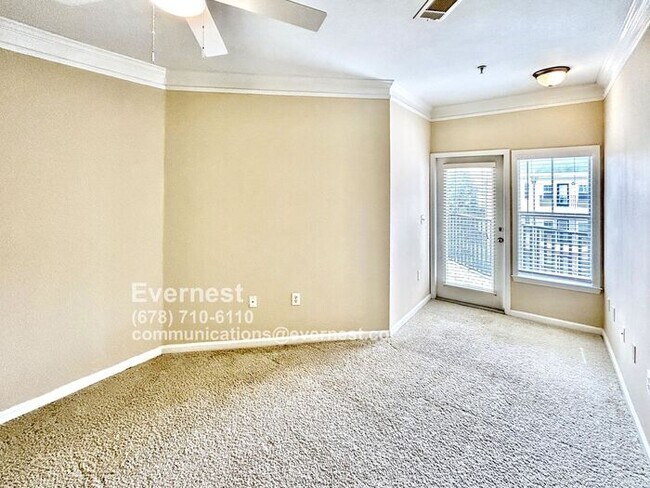 Building Photo - 1850 Cotillion Dr