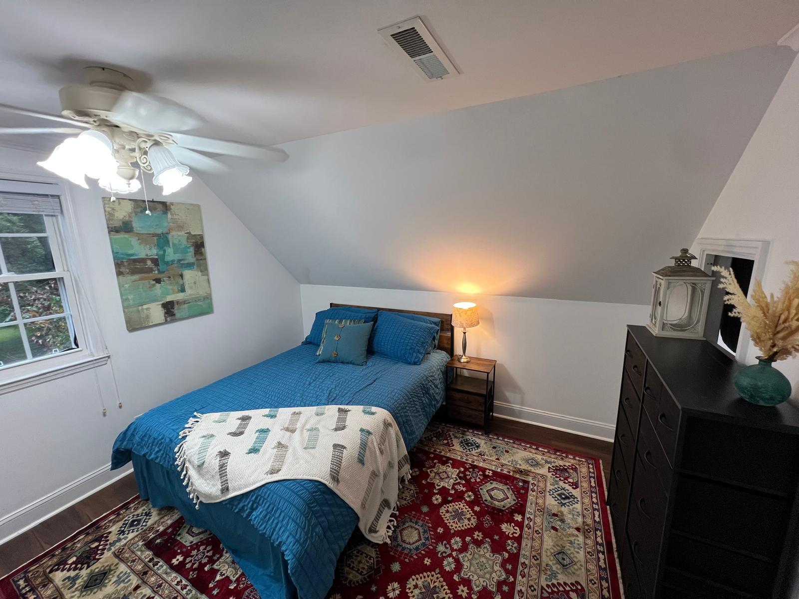 Building Photo - 1430 Alford Ave