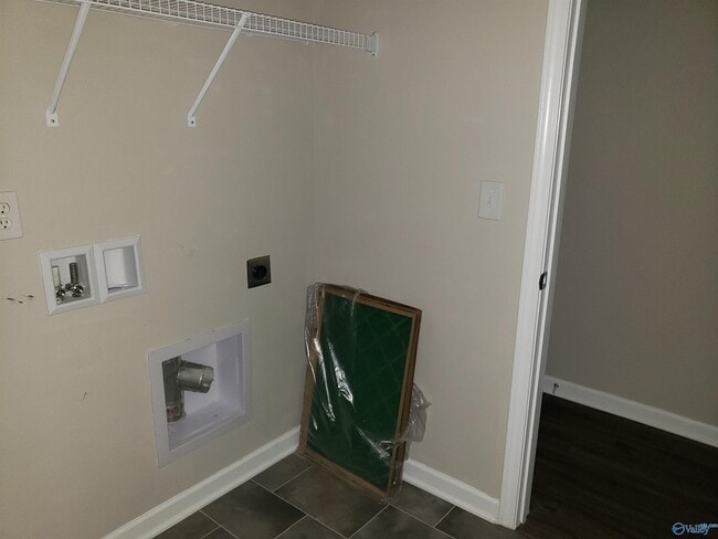 Building Photo - 217 Hydra Cir