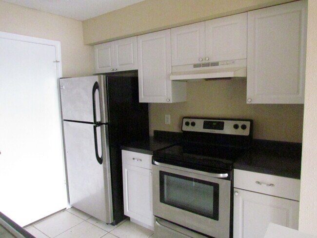 Building Photo - 2351 NW 33rd St